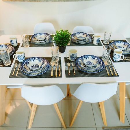 Luxury Apartment At Standpoint Tower By Emaar Dubai Exteriör bild