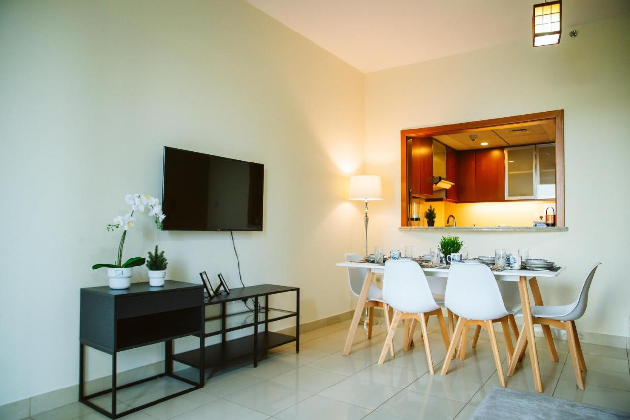 Luxury Apartment At Standpoint Tower By Emaar Dubai Exteriör bild