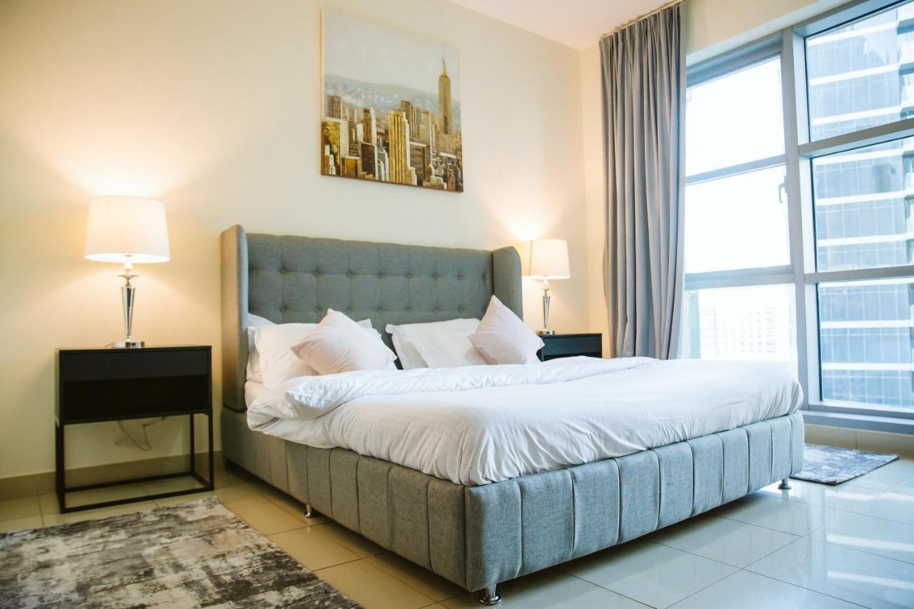 Luxury Apartment At Standpoint Tower By Emaar Dubai Exteriör bild