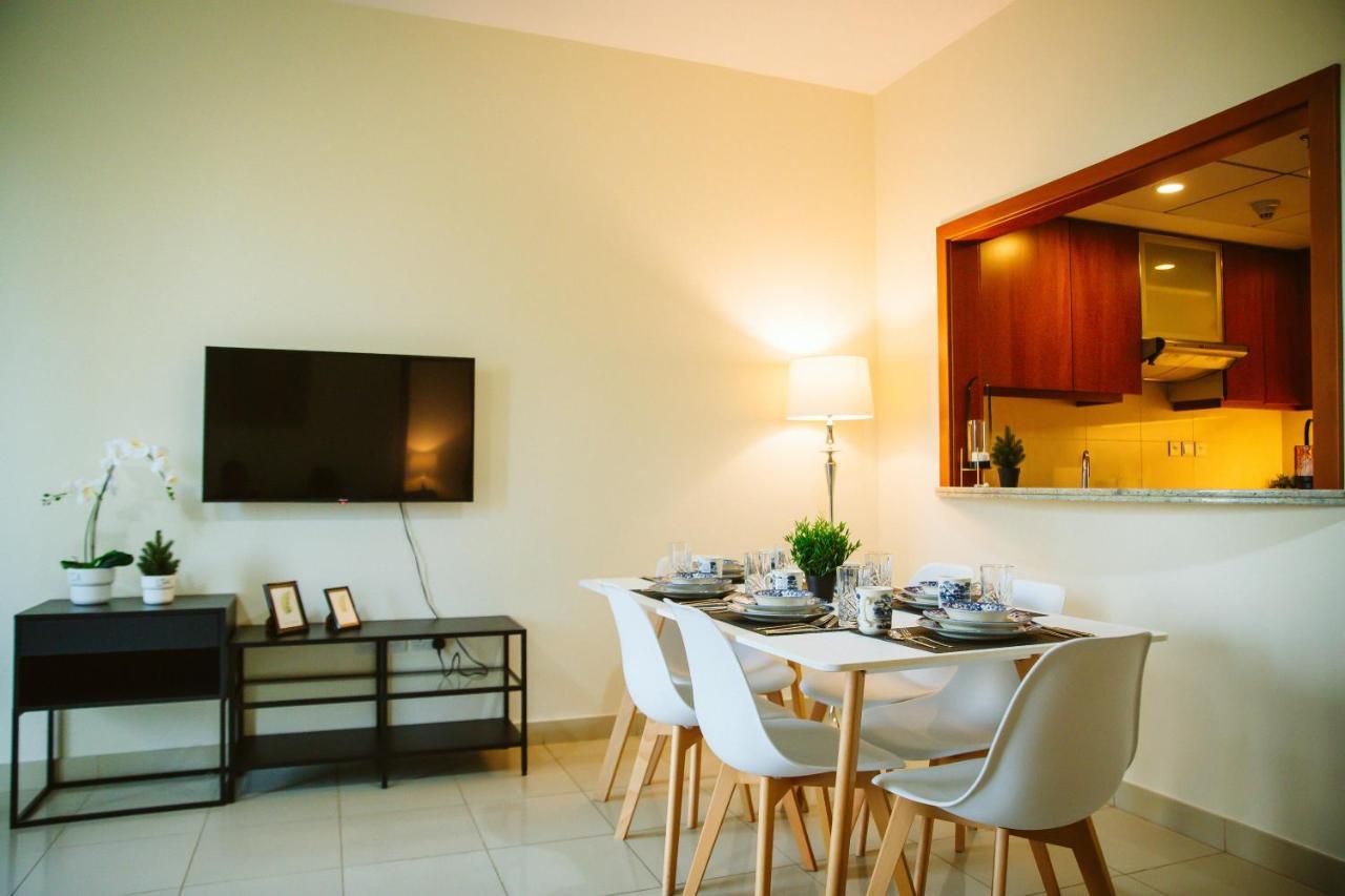 Luxury Apartment At Standpoint Tower By Emaar Dubai Exteriör bild